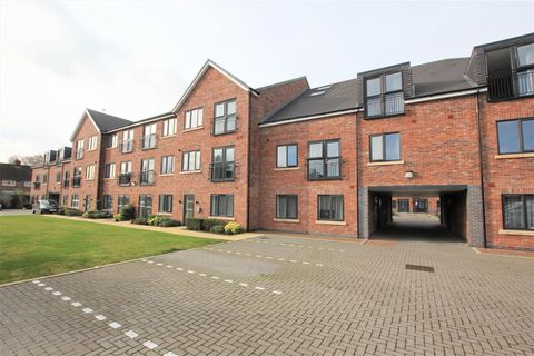 Markfield Court, Leicester LE4