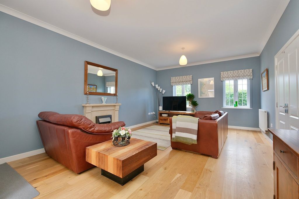 Additional image 2 of 6 bed detached house for saleJarwood Walk, Godmanchester, Huntingdon PE29