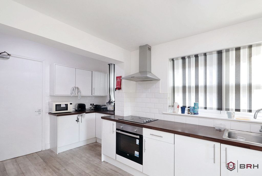 Additional image 20 of 12 bed detached house for saleBoulevard, Hull HU3