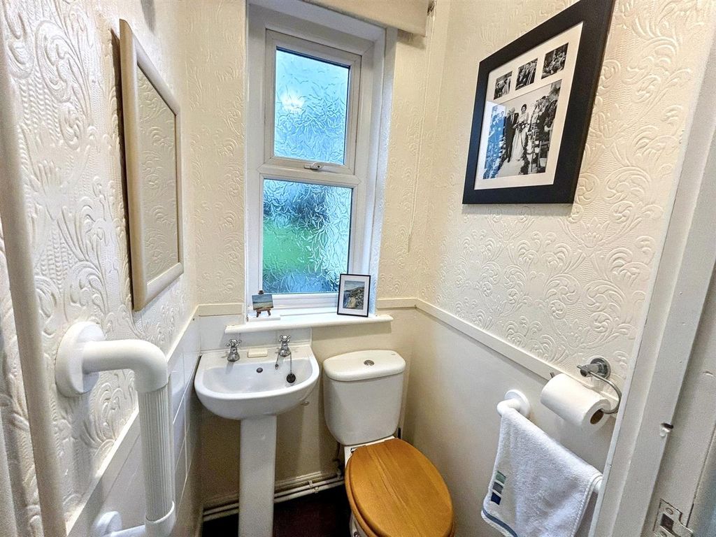 Additional image 20 of 3 bed detached bungalow for saleMeinciau Road, Mynyddygarreg, Kidwelly SA17