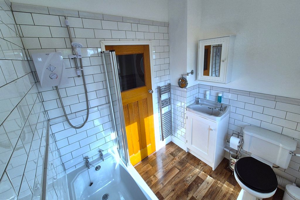 Additional image 17 of 4 bed detached house for saleCliff Road, Hythe CT21
