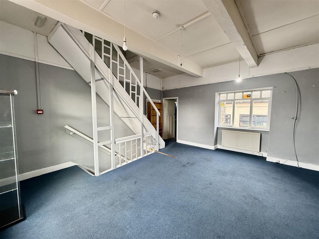 Additional image 10 of 3 bed property for saleMarket Square, Kirkby Stephen CA17