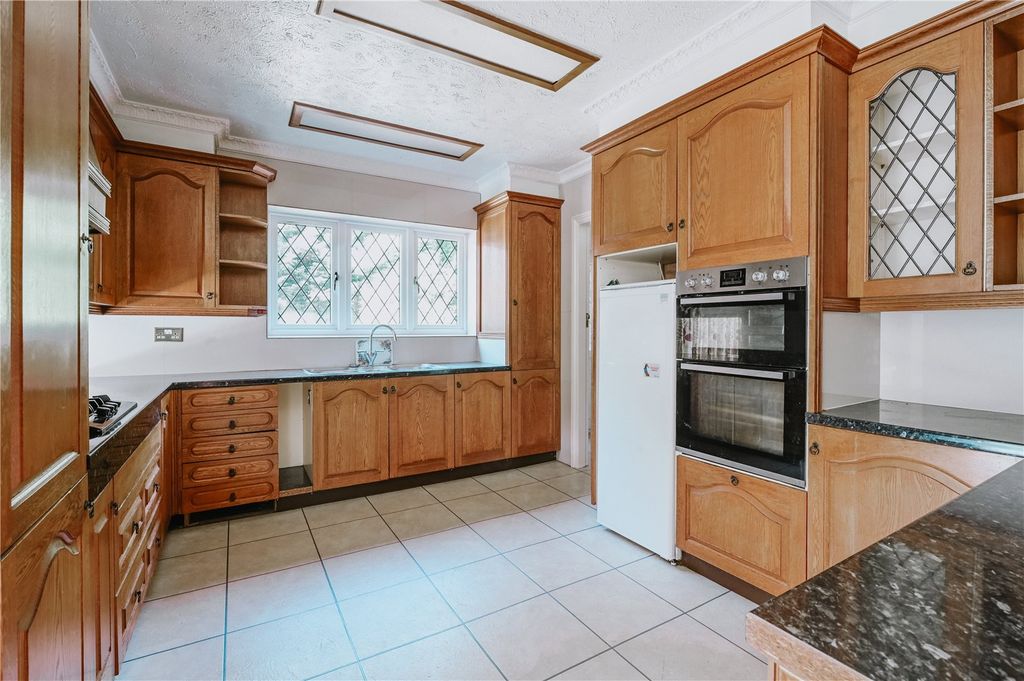 Additional image 6 of 7 bed detached house for saleWarren Lodge, Iver SL0