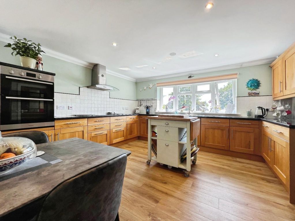 Additional image 2 of 4 bed detached house for saleCliff Road, Hythe CT21