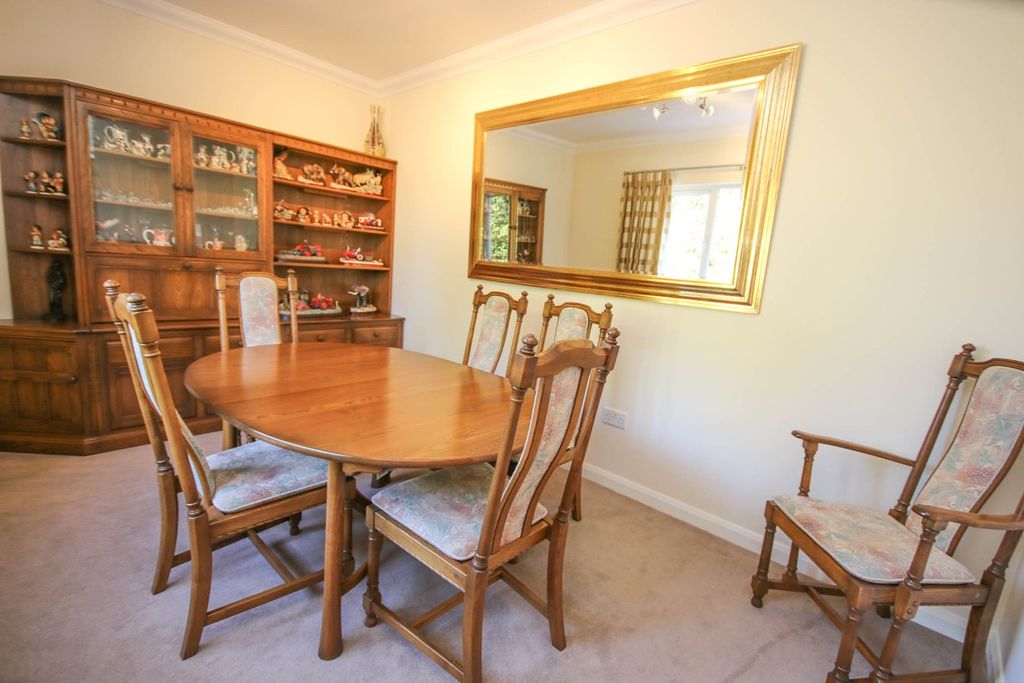 Additional image 11 of 5 bed detached house for saleCastle Rising Road, South Wootton PE30