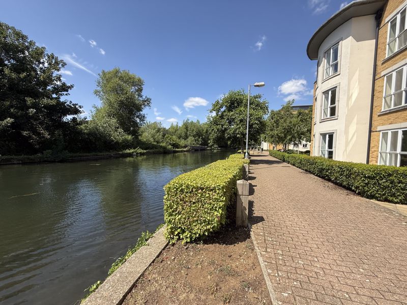 Additional image 26 of 2 bed flat for saleOvaltine Court, Ovaltine Drive, Kings Langley WD4