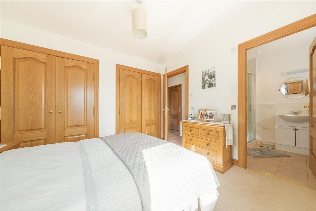 Additional image 18 of 3 bed bungalow for sale16 Riverside View, Kelso TD5