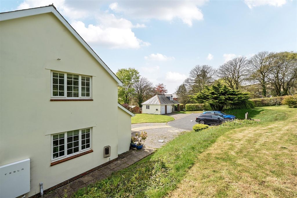Additional image 4 of 5 bed detached house for saleMoorfields, Moorhaven, Ivybridge PL21