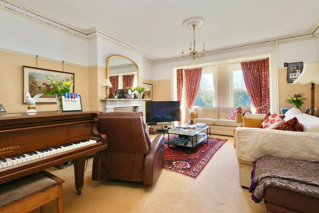 Additional image 3 of 7 bed property for saleHigh Street, Brampton, Huntingdon PE28