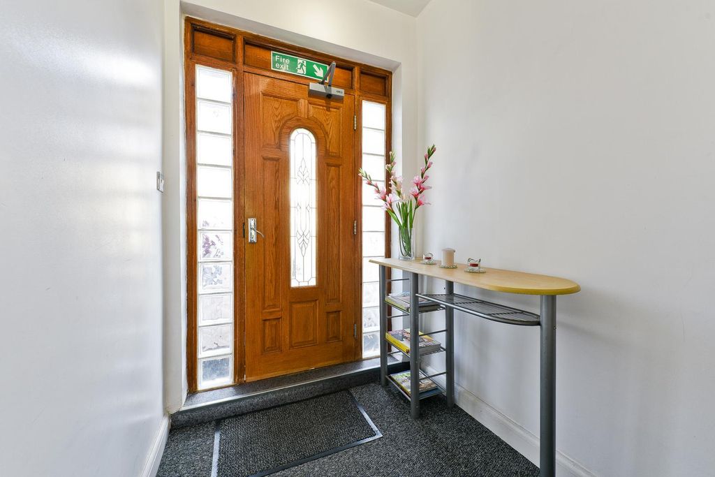 Additional image 2 of 7 bed block of flats for saleHampton Road, Ilford IG1