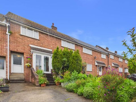 Gilwern Crescent, Llanishen, Cardiff. CF14