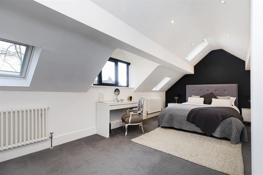 Additional image 54 of 4 bed detached house for saleOakfield Road, Birkby, Huddersfield HD2