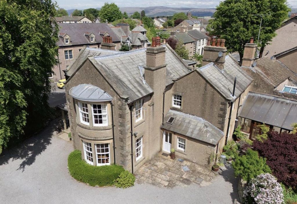 Additional image 38 of 8 bed property for saleHigh Street, Kirkby Stephen CA17