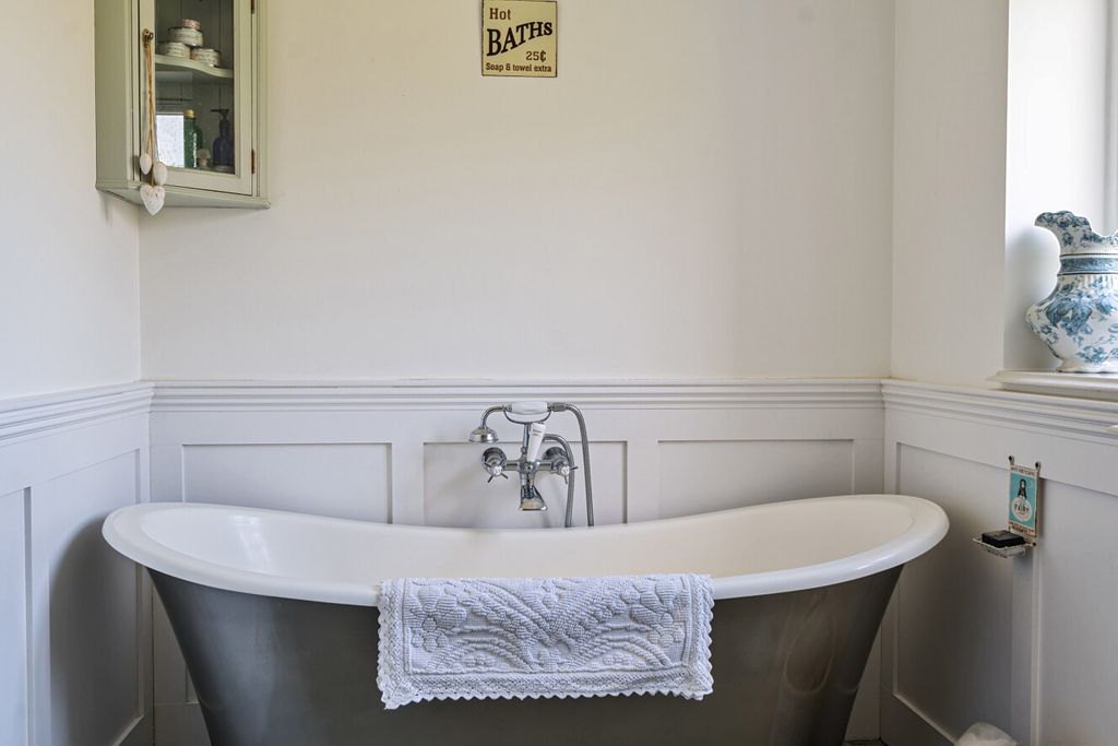 Additional image 31 of 5 bed detached house for saleGreys Park Close, Keston, Kent BR2
