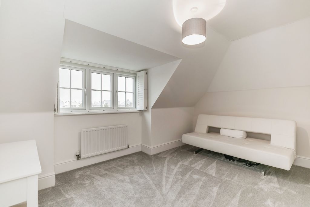 Additional image 19 of 5 bed detached house for saleSwynford Road, Alconbury Weald, Huntingdon PE28