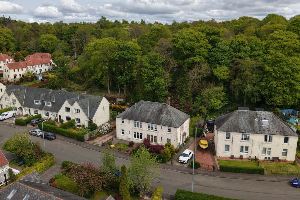 2 bed flat for saleFinlaystone Road, Kilmacolm PA13