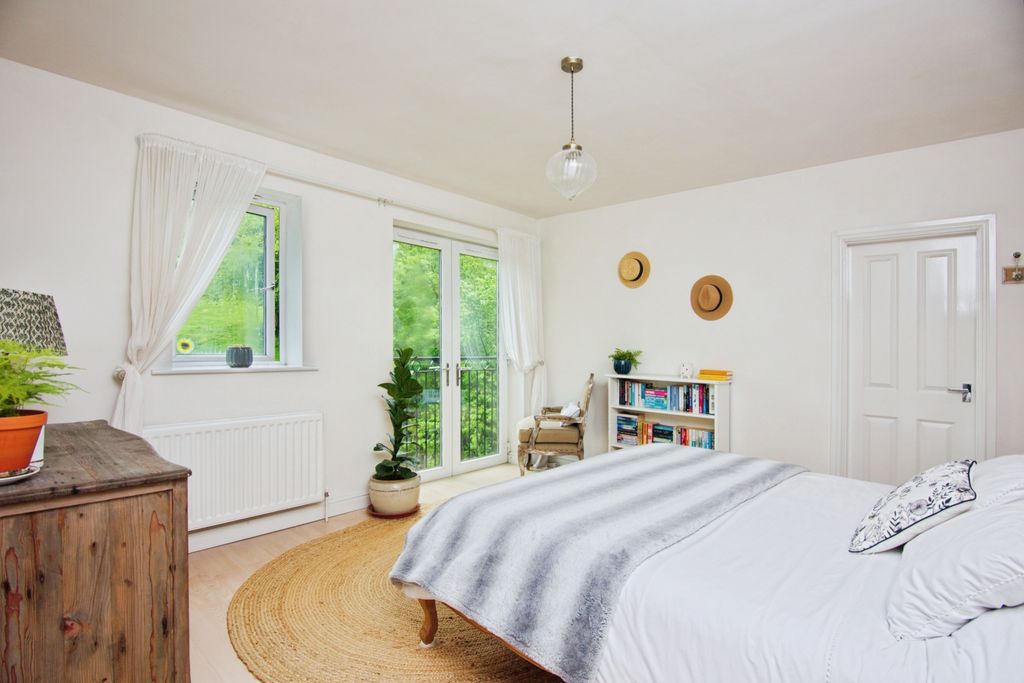 Additional image 9 of 4 bed detached house for saleThe Croft, Keighley BD21