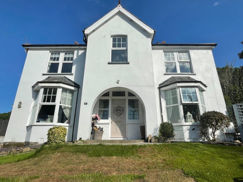 3 bed detached house for salePark Hill Road, Ilfracombe, Devon EX34