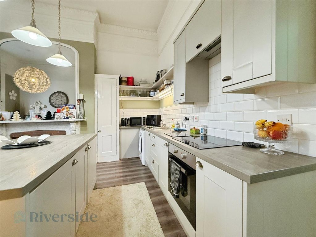 Additional image 7 of 2 bed flat for salePearson Park, Hull HU5