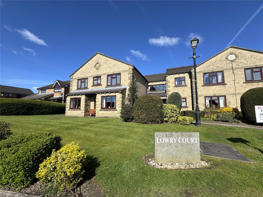 1 bed flat for saleLowry Court, Hyde, Greater Manchester SK14