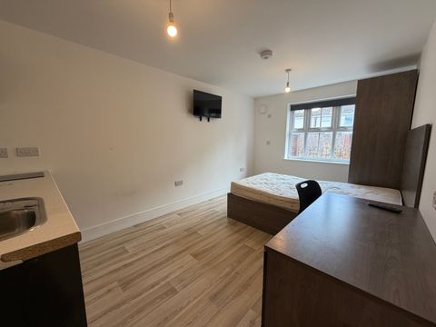 Charndon Close, Reading RG2, Studio to rent