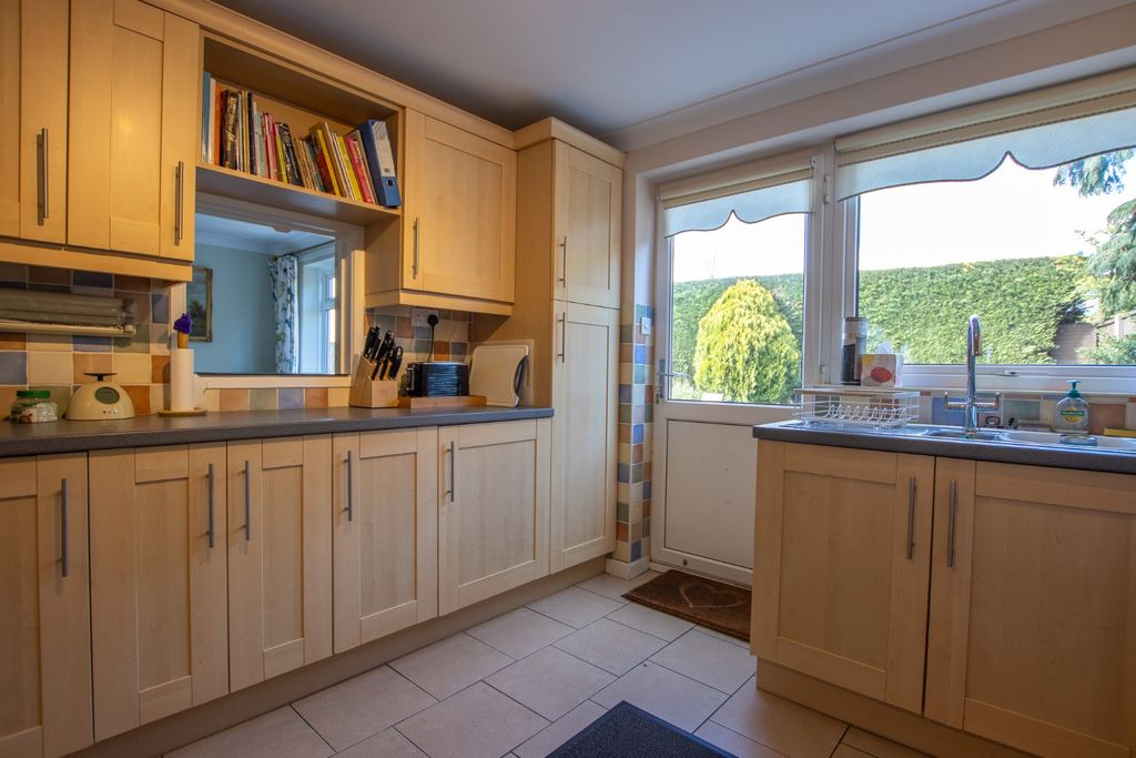 Additional image 10 of 4 bed detached house for saleThe Boltons, South Wootton PE30