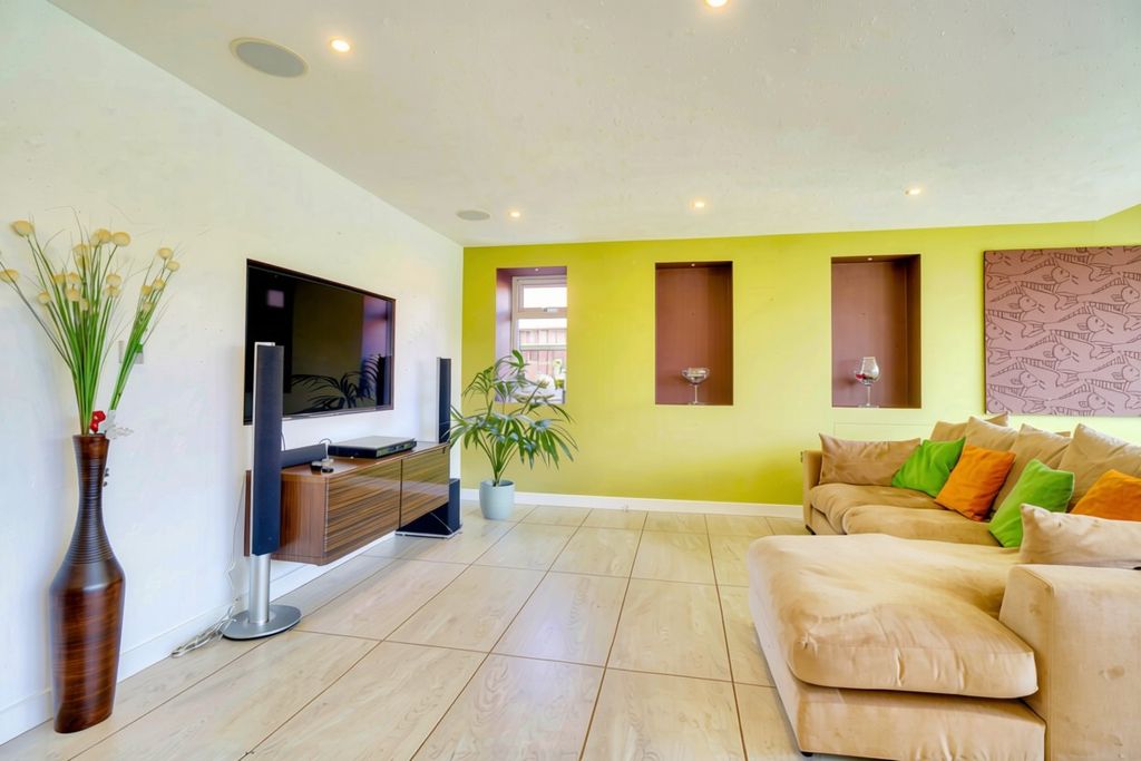 Additional image 8 of 5 bed detached house for saleVermont Road, Ipswich IP4