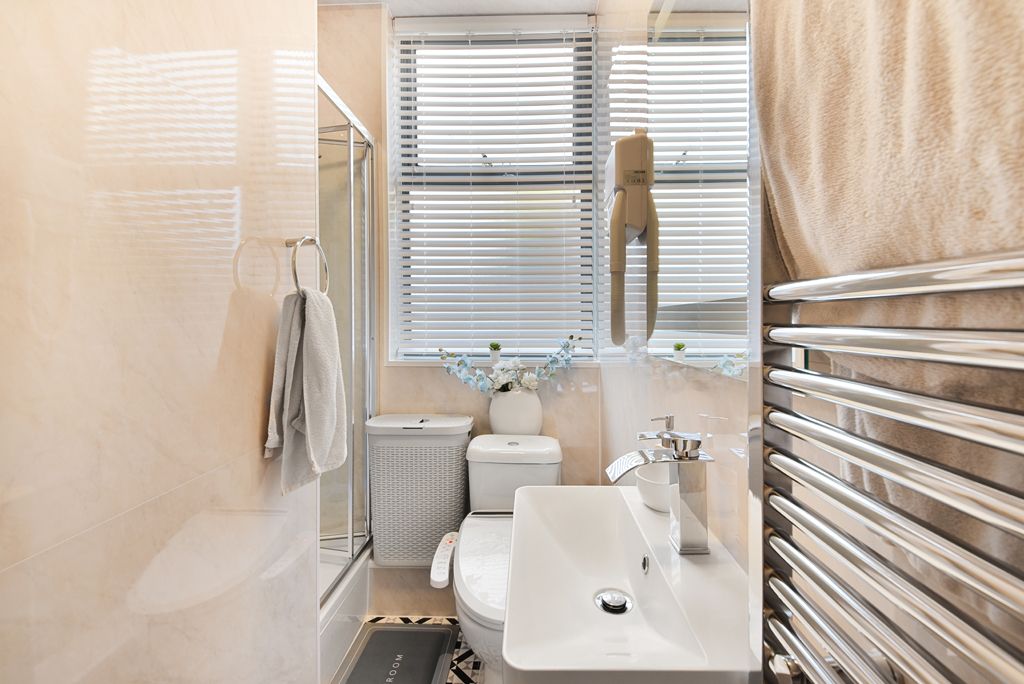 Additional image 9 of 2 bed flat for saleLey Street, Ilford IG1