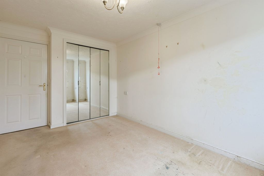 Additional image 7 of 1 bed flat for saleWestern Road, Ivybridge PL21