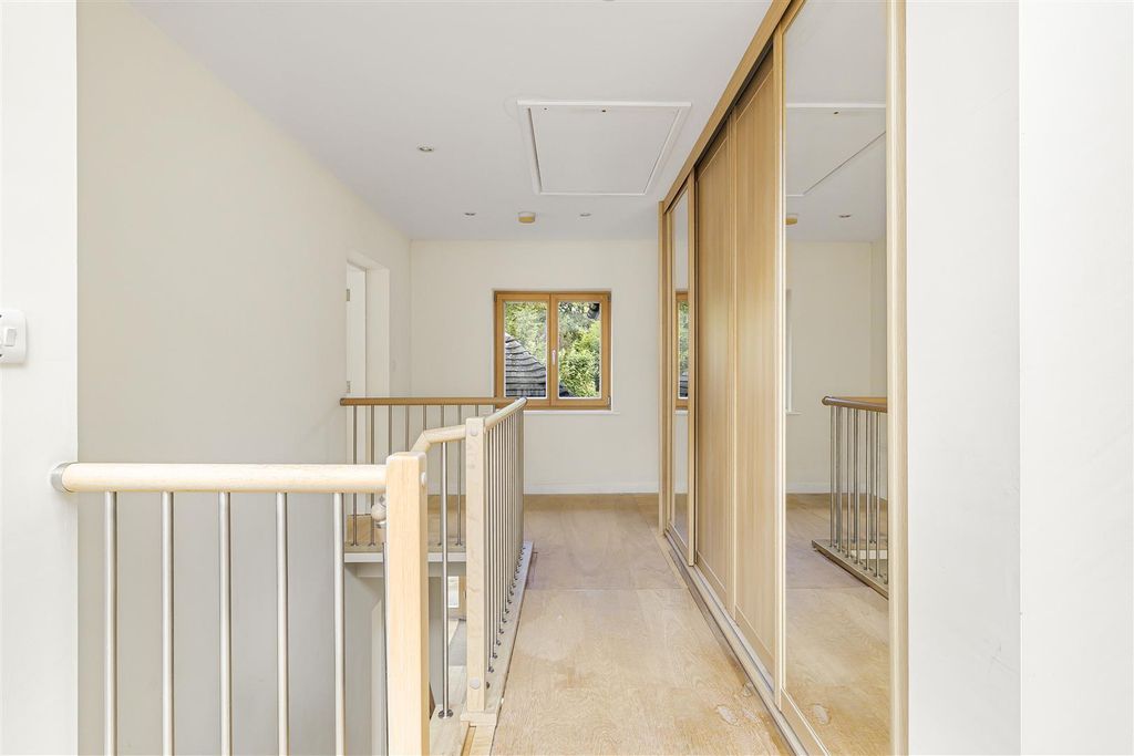 Additional image 18 of 4 bed detached house for saleHigh Street, Hemingford Abbots, Huntingdon PE28