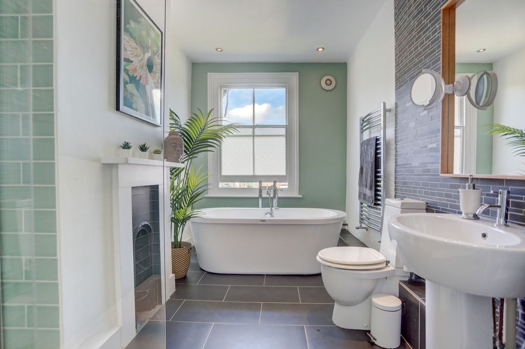 Additional image 13 of 6 bed semi-detached house for saleSelborne Road, Hove BN3