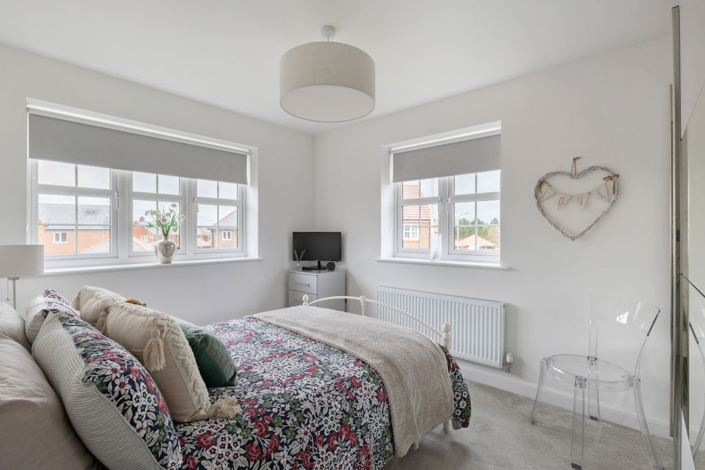 Additional image 12 of 4 bed detached house for salePidden Mead, Hungerford RG17