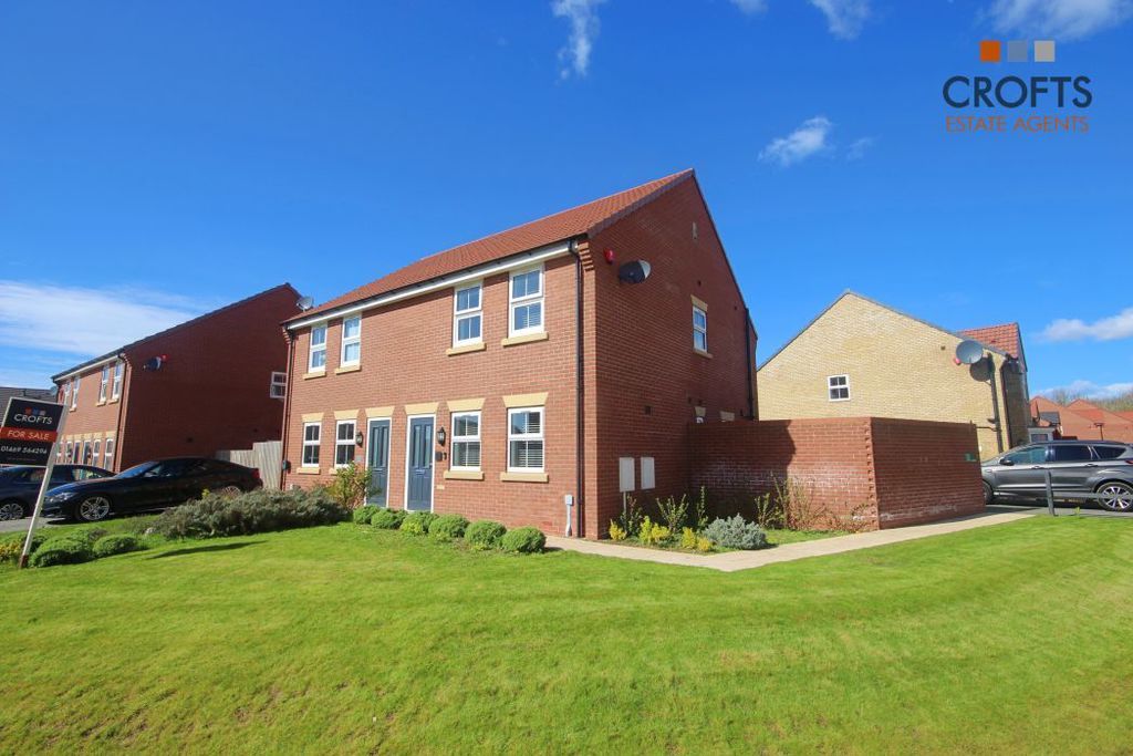 3 bed semi-detached house for saleAllerton Way, Immingham DN40
