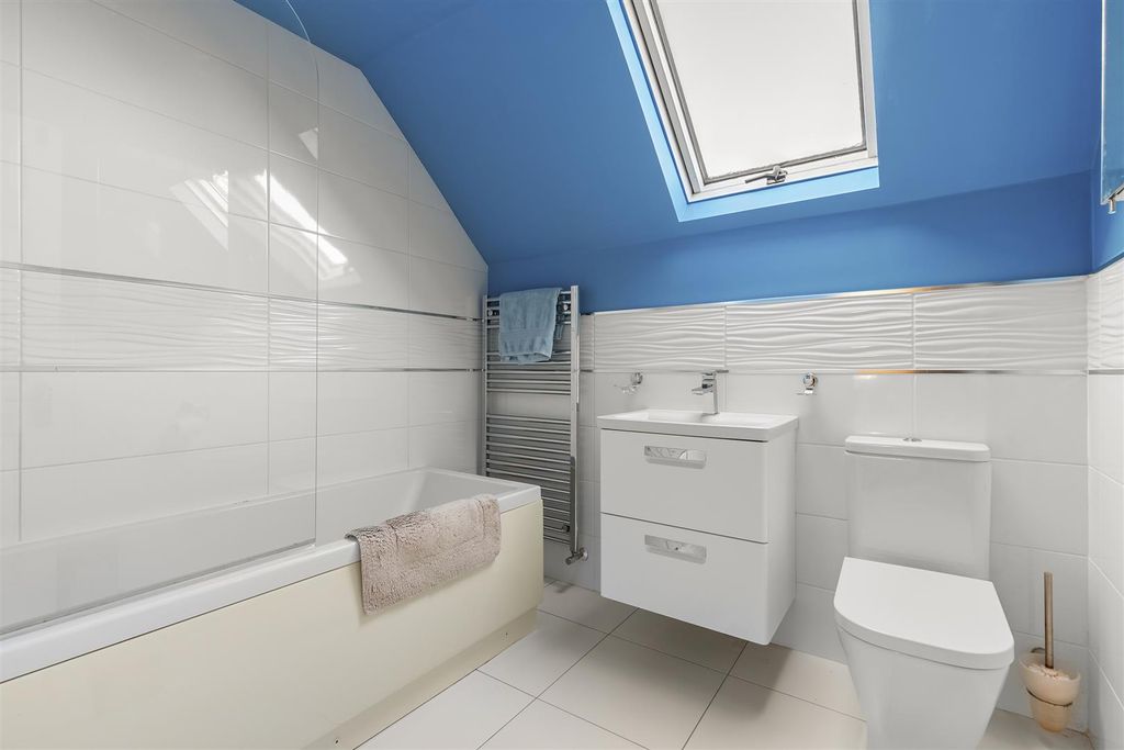 Additional image 18 of 5 bed property for saleOaklands, Westwood Drive, Ilkley LS29