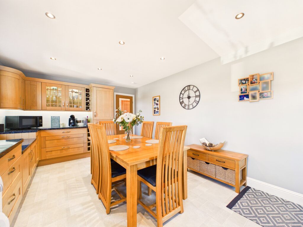 Additional image 7 of 3 bed detached bungalow for sale3 Carnasserie Place, Kilmory, Lochgilphead, Argyll PA31