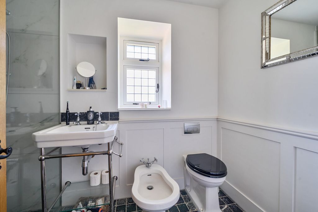 Additional image 26 of 5 bed detached house for saleGreys Park Close, Keston, Kent BR2
