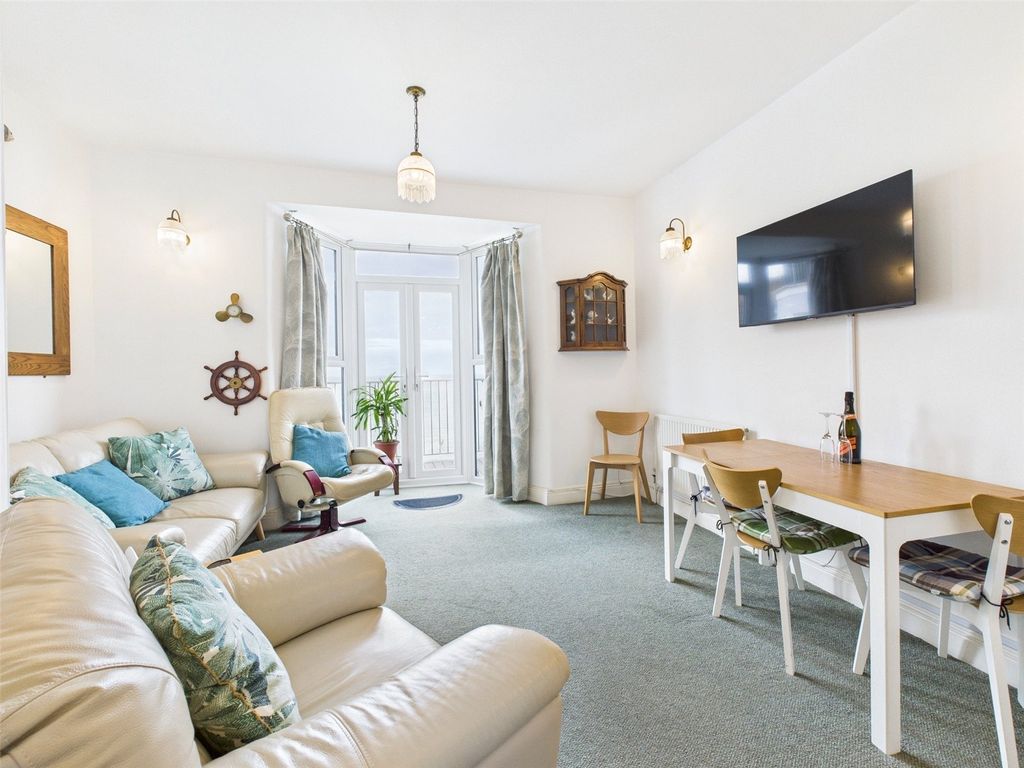 2 bed flat for saleParade Terrace, Ilfracombe, Devon EX34 photo 3