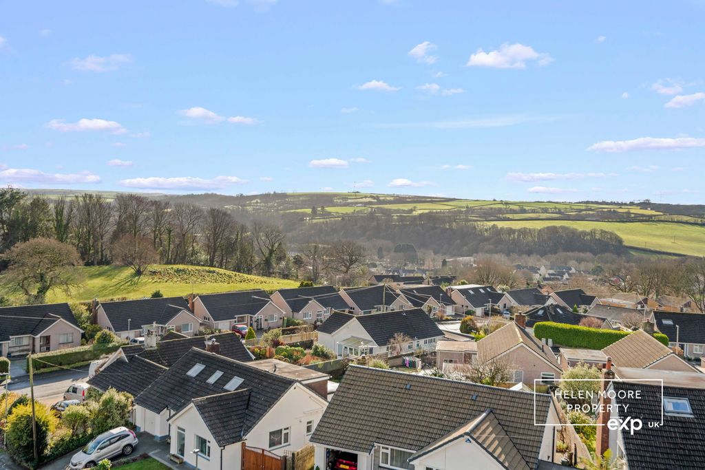 Additional image 6 of 3 bed penthouse for saleTremarran Court, Crescent Road, Ivybridge, Devon PL21