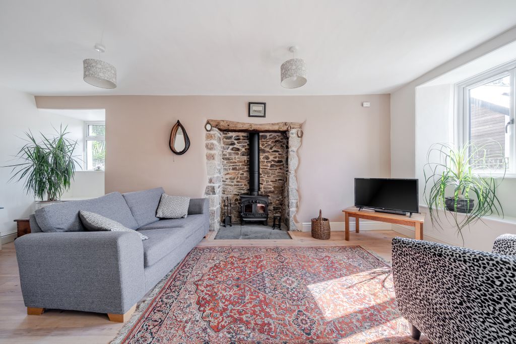 Additional image 2 of 4 bed semi-detached house for salePound Farm Lane, Ivybridge PL21