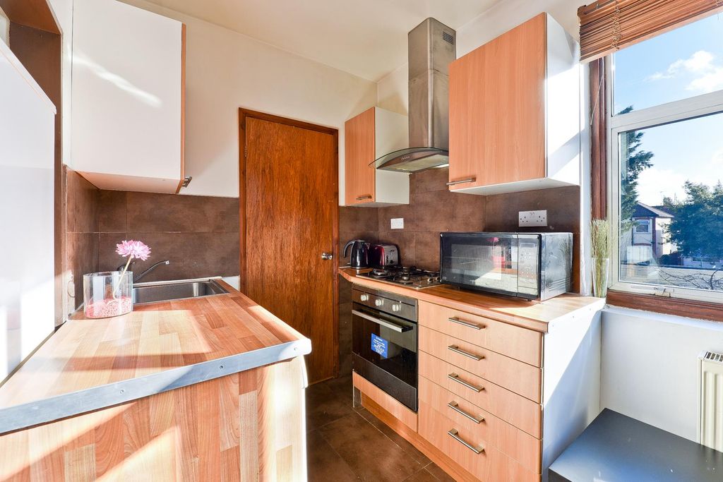 Additional image 43 of 7 bed block of flats for saleHampton Road, Ilford IG1