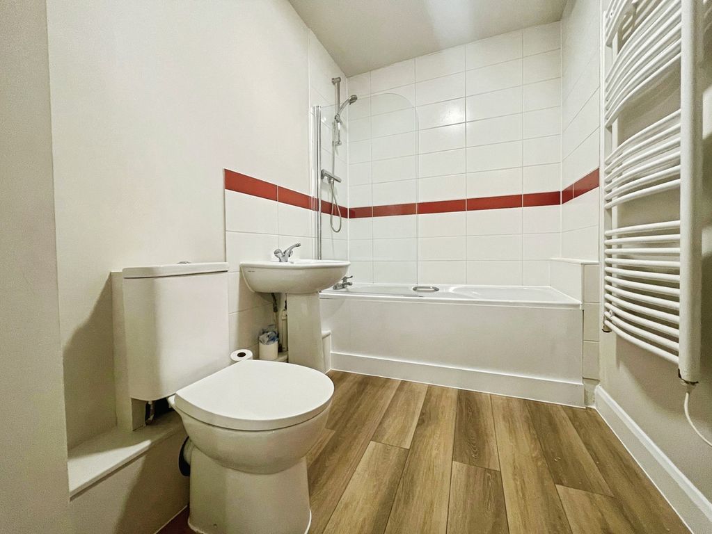 Additional image 7 of 2 bed flat for saleThe Hampden Building, Kidlington OX5