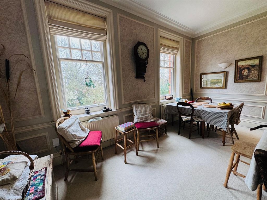 Additional image 3 of 2 bed flat for saleWesterfield Road, Ipswich IP4