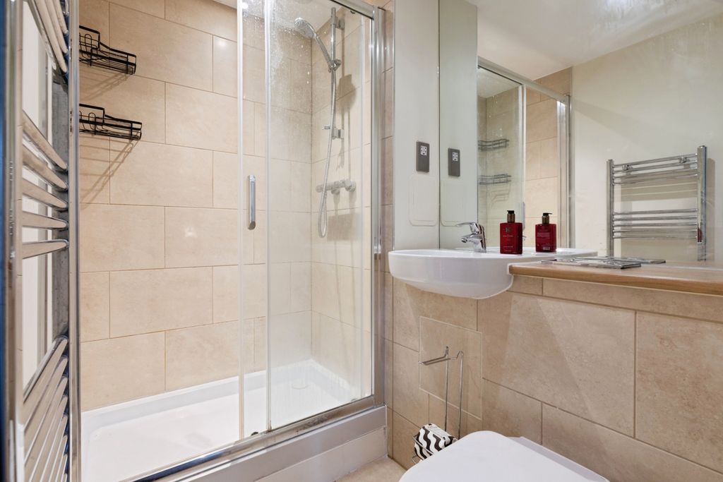 Additional image 15 of 2 bed flat for saleNew Mossford Way, Ilford IG6