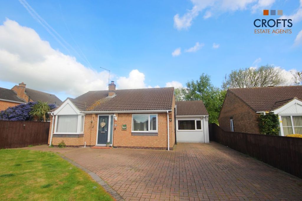 3 bed detached bungalow for salePilgrims Way, Immingham DN40