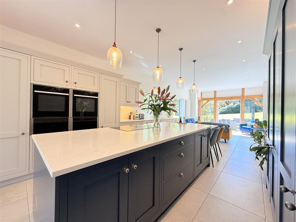 Additional image 2 of 5 bed detached house for saleGreen Lane, Gee Cross, Hyde SK14