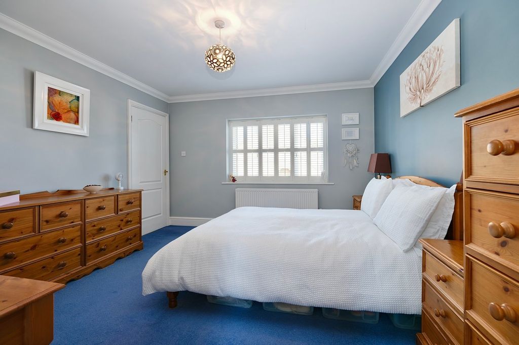 Additional image 13 of 4 bed detached house for saleElizabeth Drive, Hartford, Huntingdon PE29