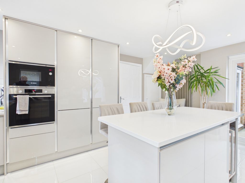 Additional image 11 of 4 bed detached house for saleThe Links, Hyde SK14