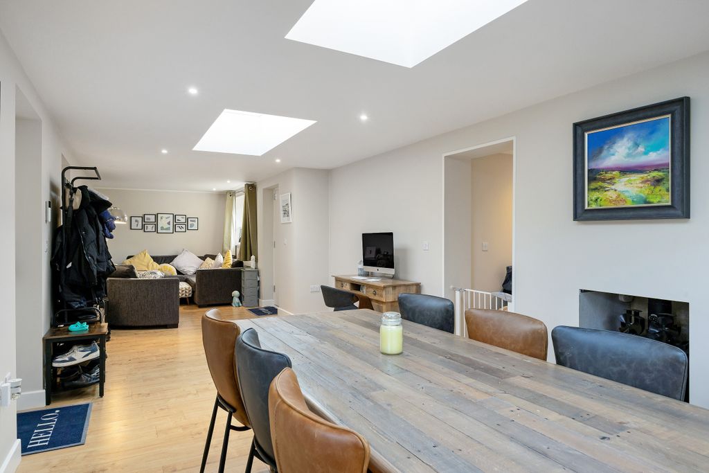 Additional image 5 of 3 bed semi-detached bungalow for salePriory Avenue, Hungerford RG17