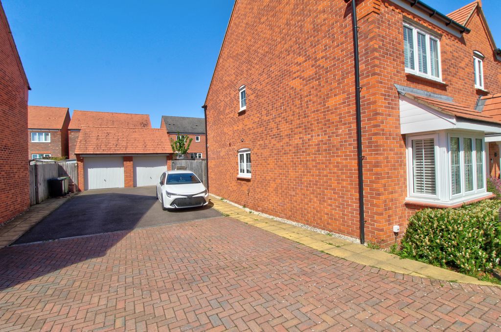 Additional image 28 of 5 bed detached house for saleVanneck Close, Kidderminster DY11