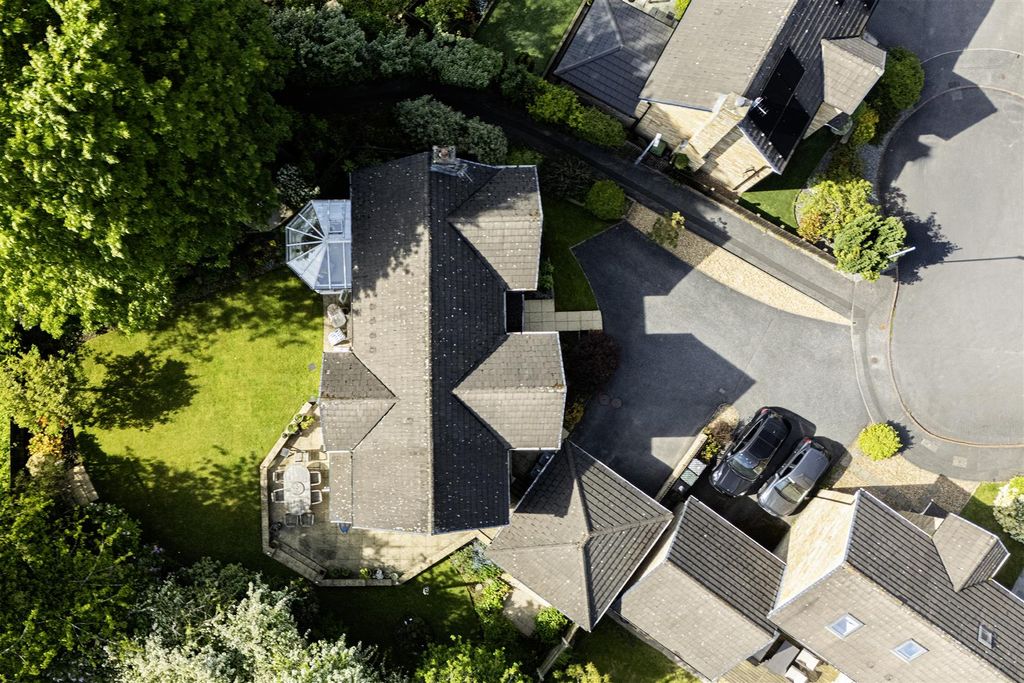 Additional image 56 of 5 bed detached house for saleWhitebeam Park, Birkby, Huddersfield HD2